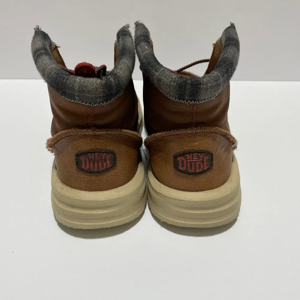 Hey Dude Bradley Y Classic Cognac Brown Faux Leather Ankle Boots Kids J5